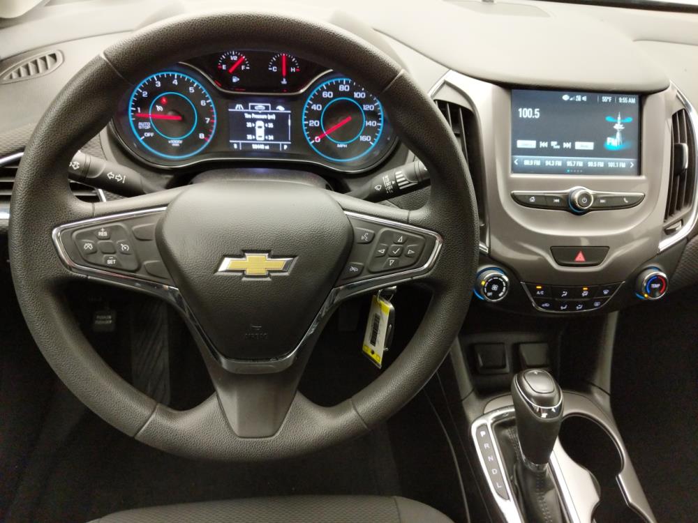 2017 Chevrolet Cruze - Driver Dash