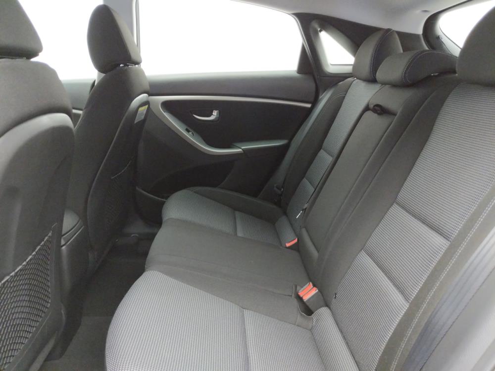 2016 Hyundai Elantra - Driver Rear Seat
