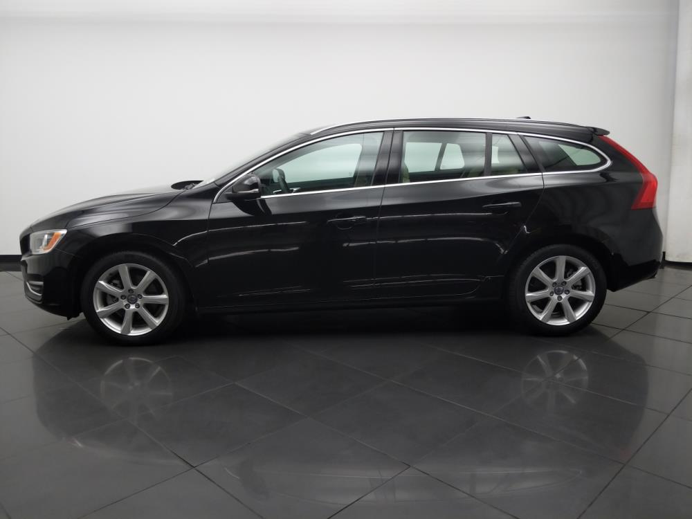 2017 Volvo V60 - Driver Front Side