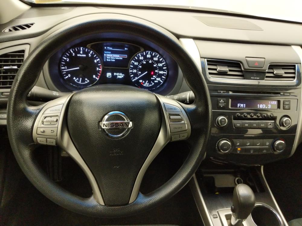 2014 Nissan Altima - Driver Dash