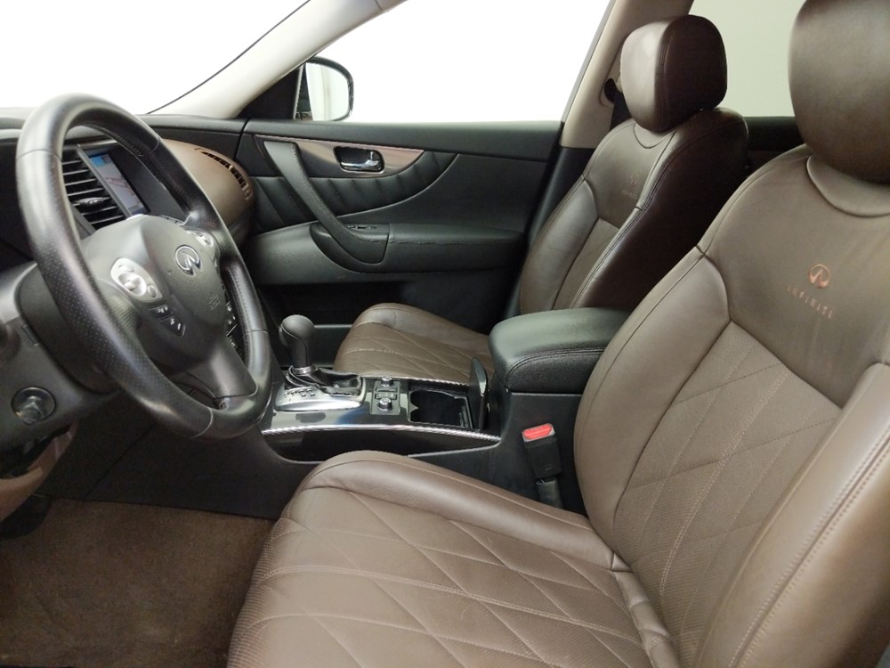 2010 INFINITI FX35 - Driver Front Seat