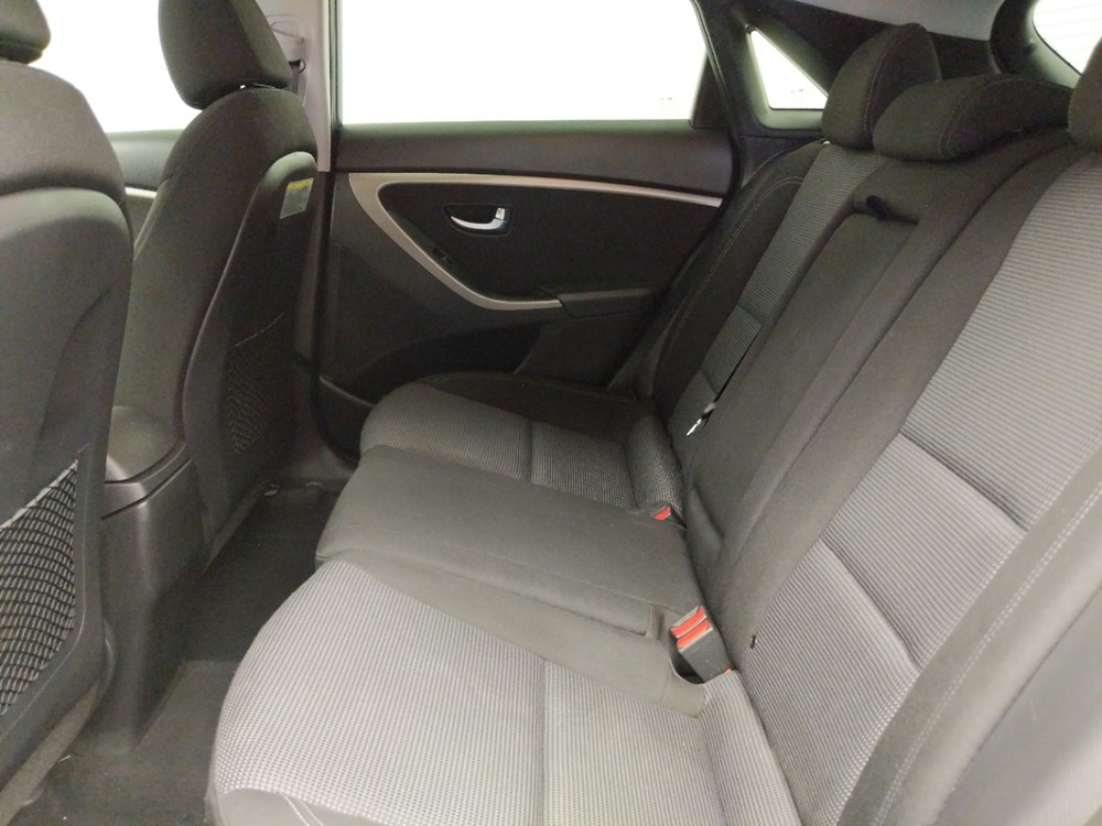 2016 Hyundai Elantra - Driver Rear Seat