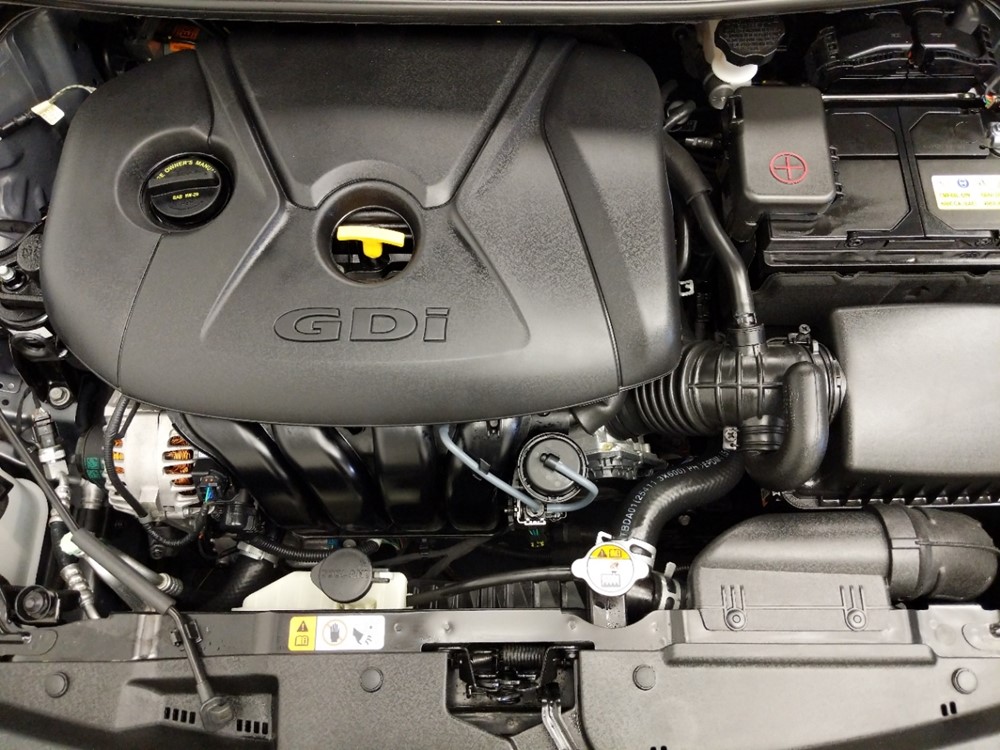 2016 Hyundai Elantra - Engine
