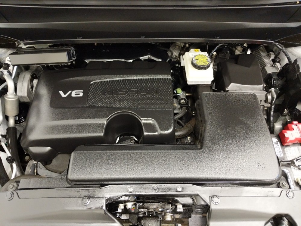 2017 Nissan Pathfinder - Engine