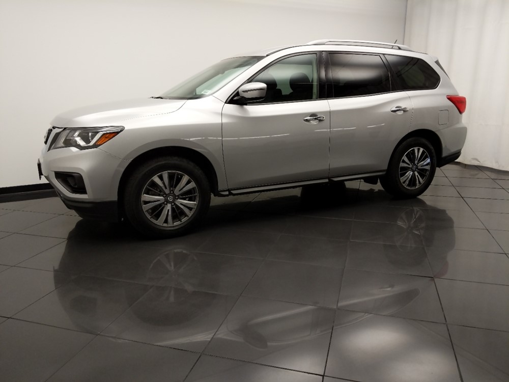 2017 Nissan Pathfinder - Driver Front Side