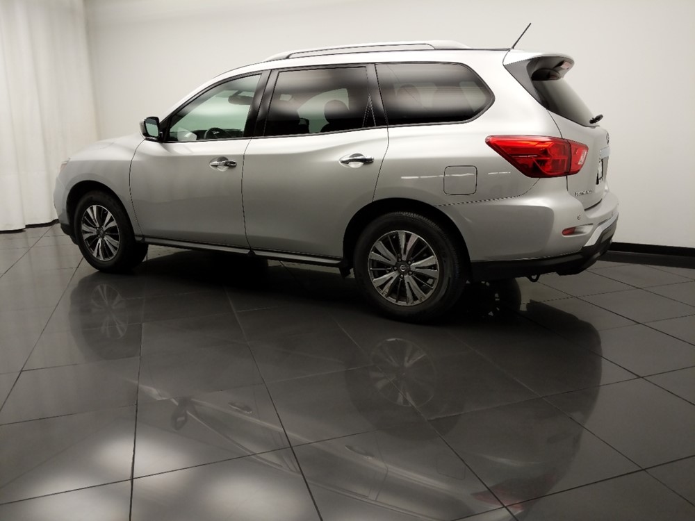2017 Nissan Pathfinder - Driver Rear Side