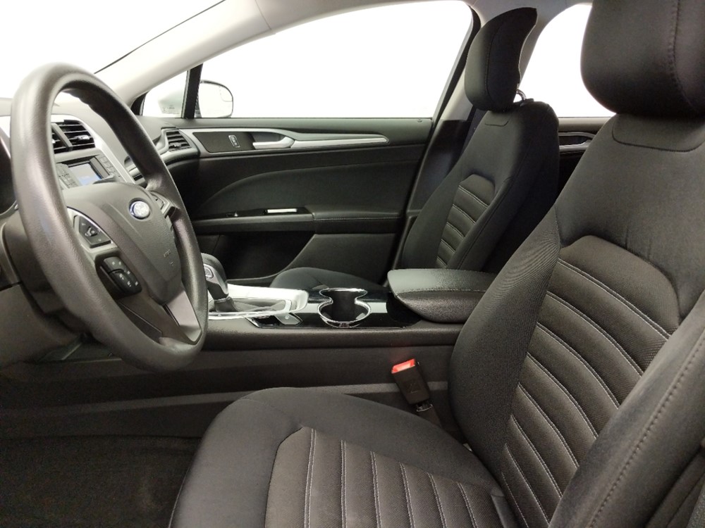 2014 Ford Fusion - Driver Front Seat