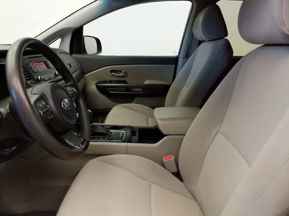 2015 Kia Sedona - Driver Front Seat