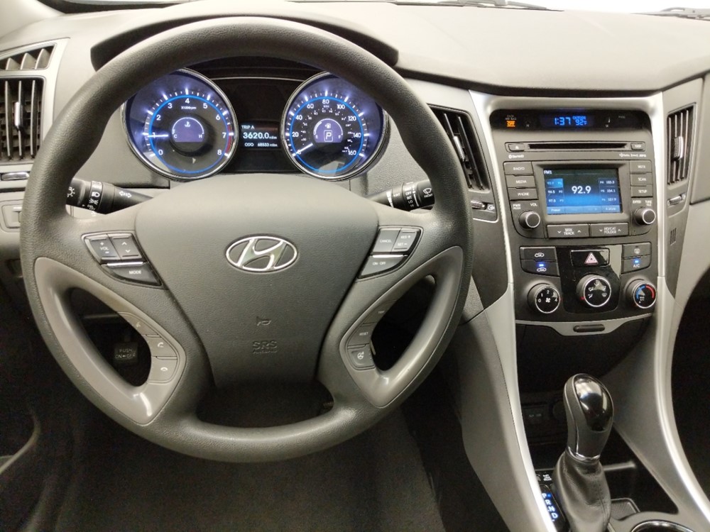 2014 Hyundai Sonata - Driver Dash