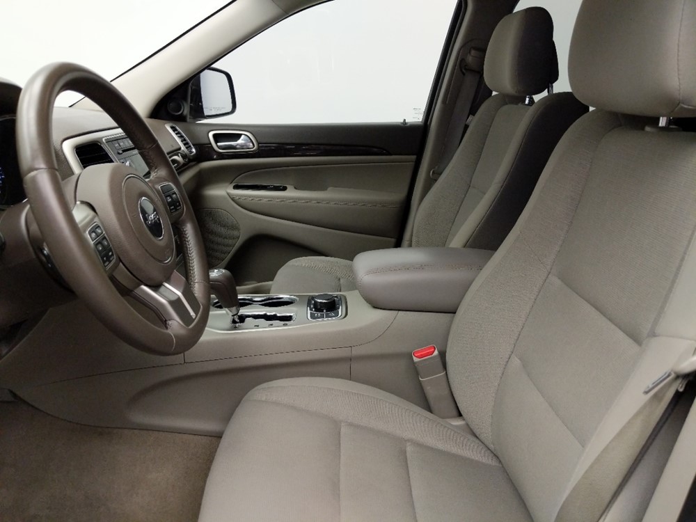 2012 Jeep Grand Cherokee - Driver Front Seat
