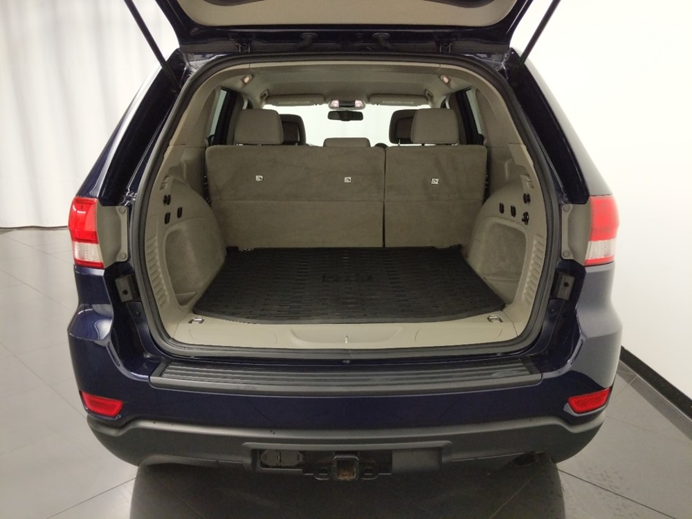 2012 Jeep Grand Cherokee - Trunk