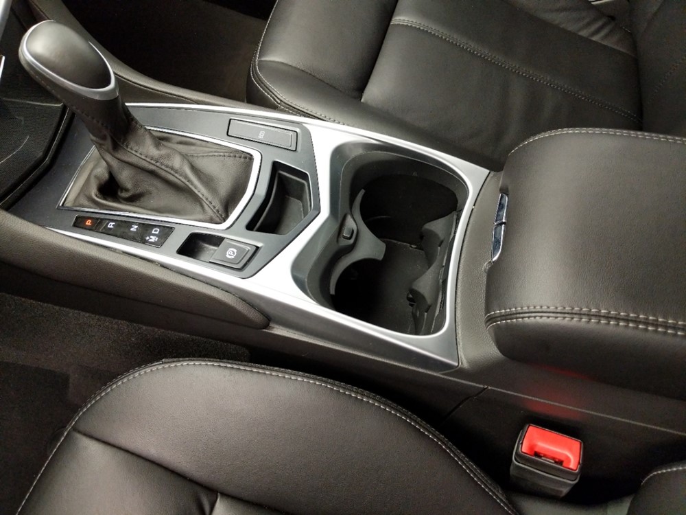 2015 Cadillac SRX - Center Console/Cup Holders