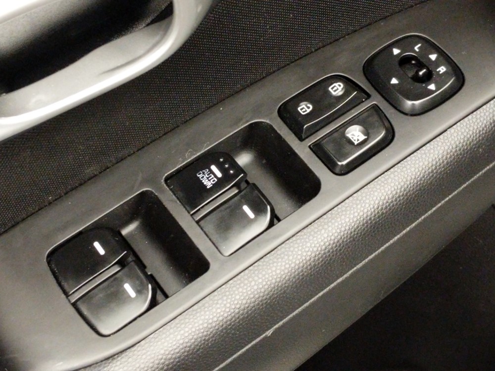 2016 Kia Soul - Driver Power Windows/Lock Control