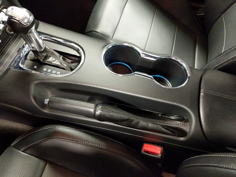 2016 Ford Mustang - Center Console/Cup Holders