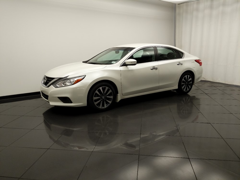 2016 Nissan Altima - Driver Front Side