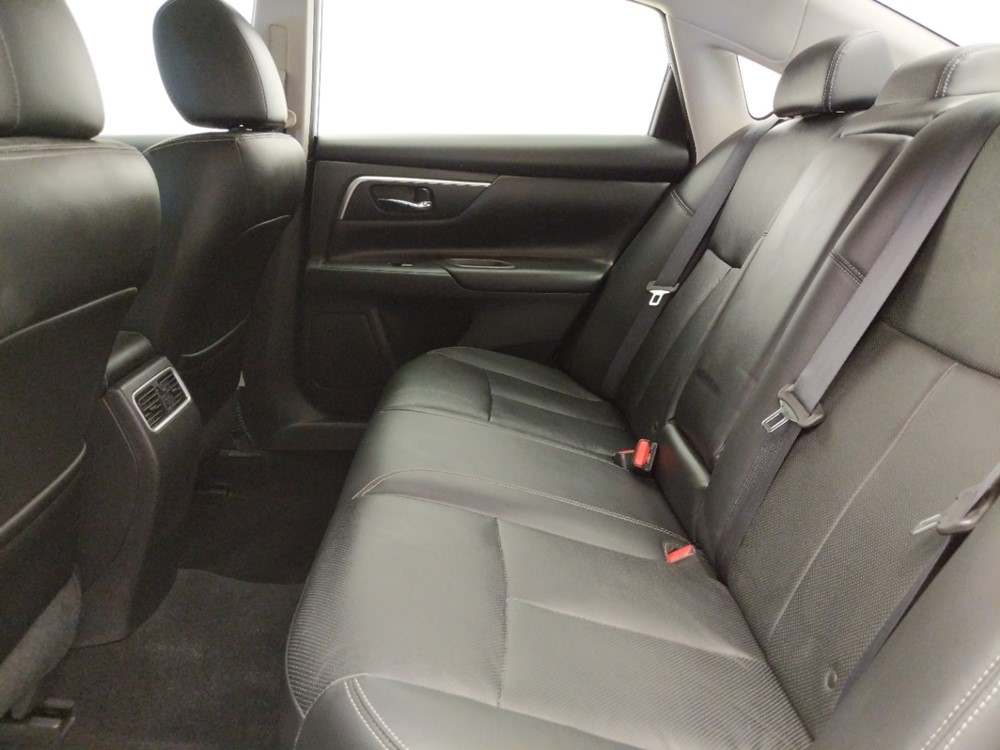 2016 Nissan Altima - Driver Rear Seat