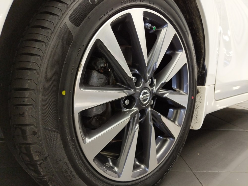 2016 Nissan Altima - Wheel