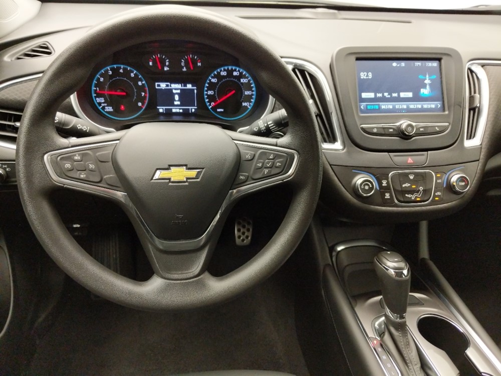 2017 Chevrolet Malibu - Driver Dash