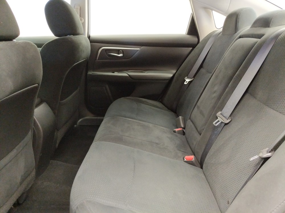 2015 Nissan Altima - Driver Rear Seat