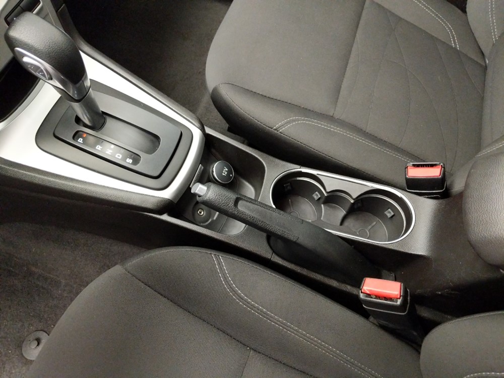 2017 Ford Fiesta - Center Console/Cup Holders