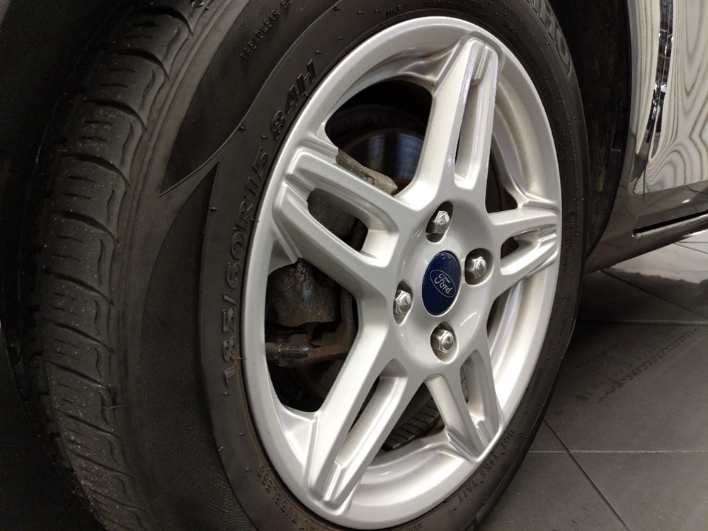 2017 Ford Fiesta - Wheel