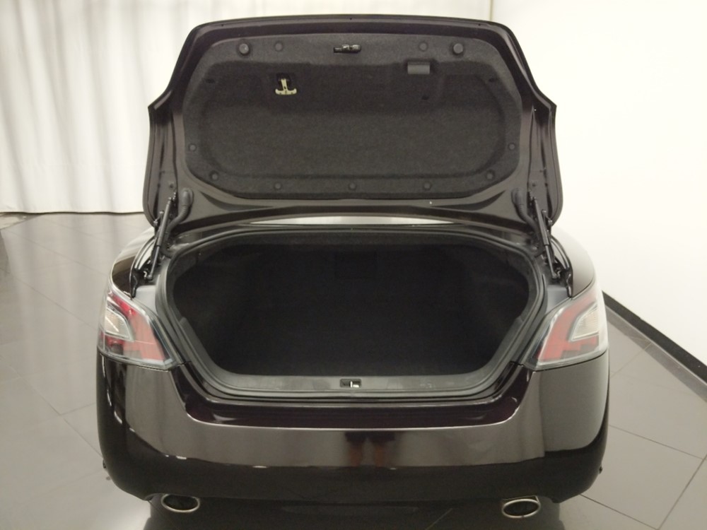 2014 Nissan Maxima - Trunk