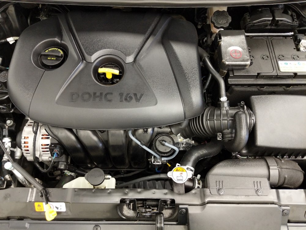 2016 Hyundai Elantra - Engine