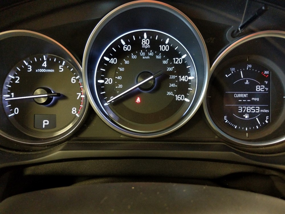 2017 Mazda Mazda6 - Odometer Close Up