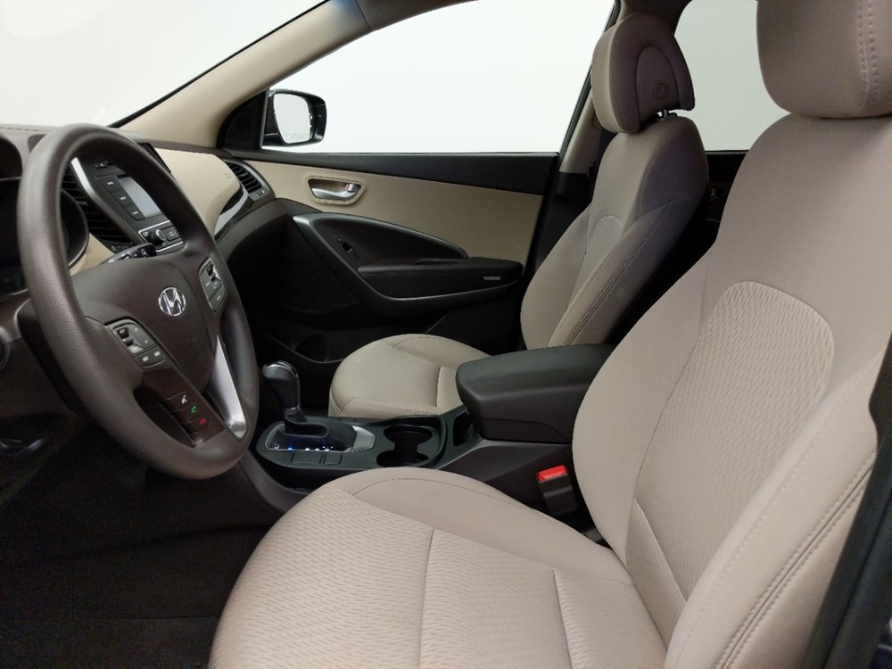 2018 Hyundai Santa Fe - Driver Front Seat
