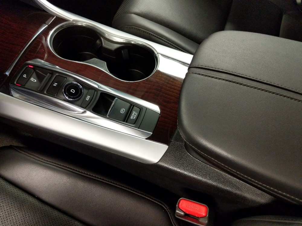 2015 Acura TLX - Center Console/Cup Holders