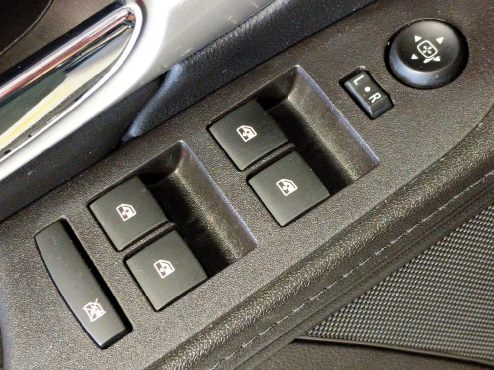 2017 GMC Terrain - Driver Power Windows/Lock Control