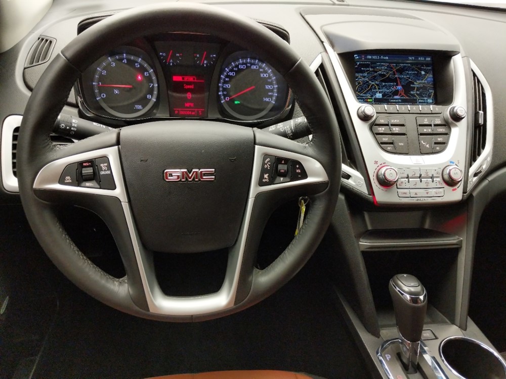 2017 GMC Terrain - Driver Dash