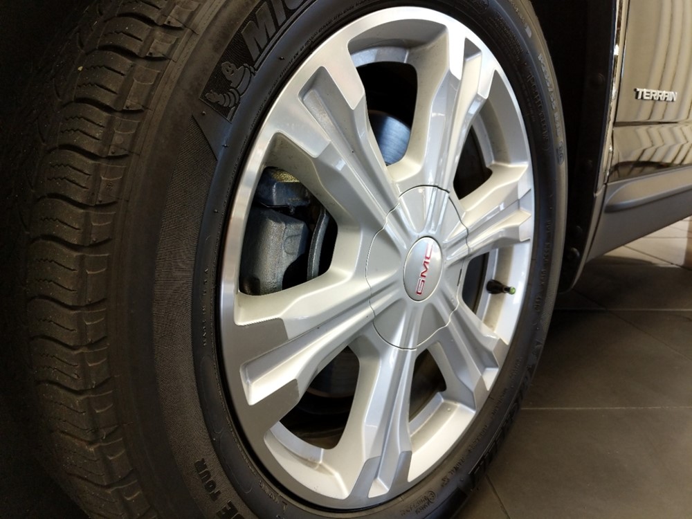 2017 GMC Terrain - Wheel