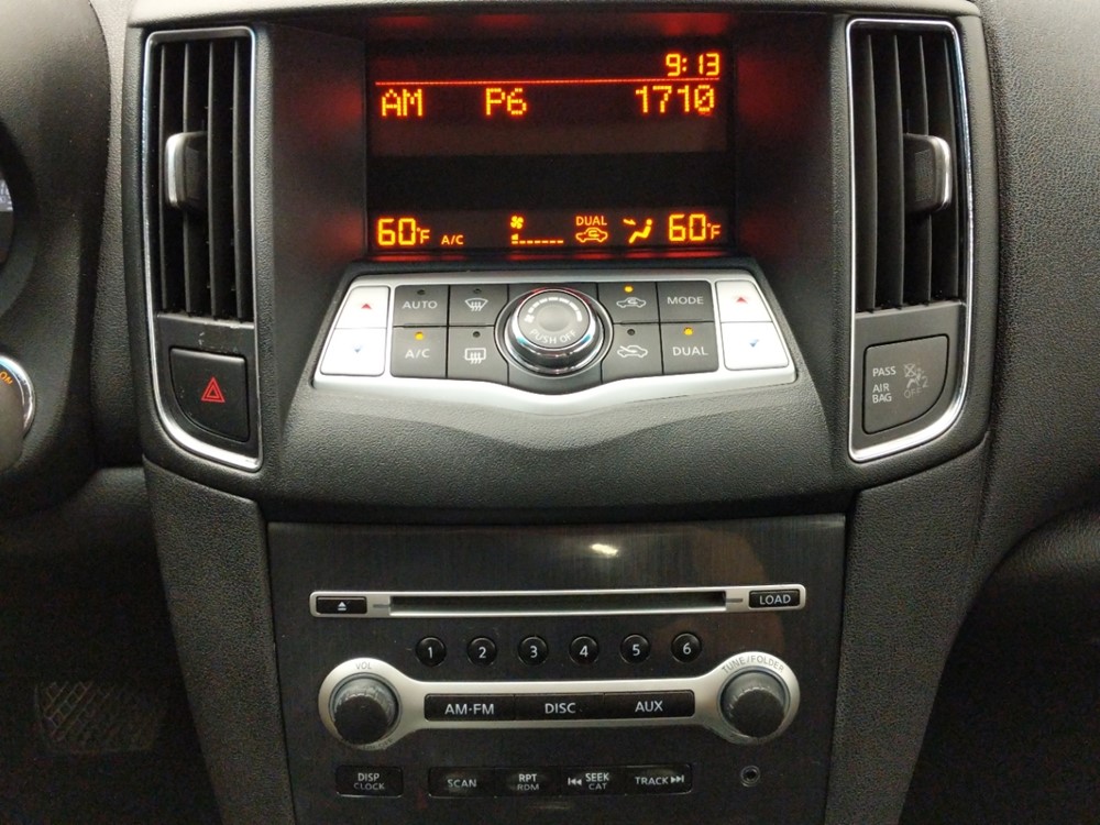 2013 Nissan Maxima - Stereo Package