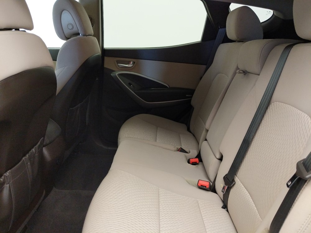 2015 Hyundai Santa Fe - Driver Rear Seat