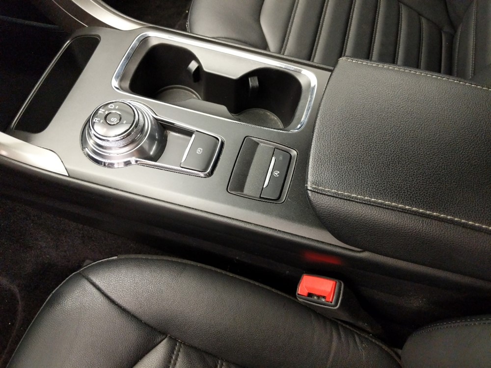2017 Ford Fusion - Center Console/Cup Holders