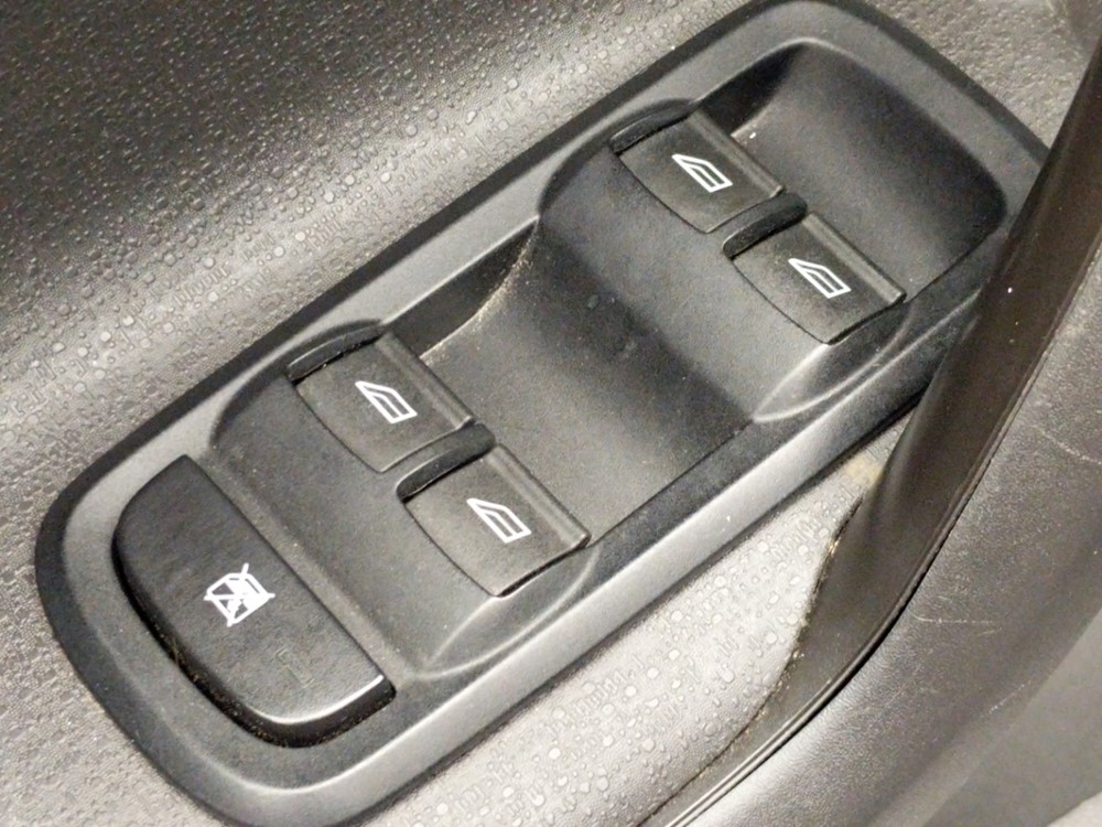 2017 Ford Fiesta - Driver Power Windows/Lock Control