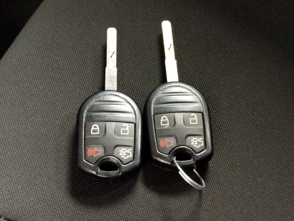 2017 Ford Fiesta - Keys