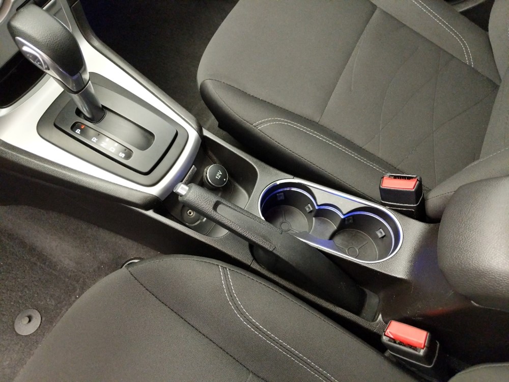 2017 Ford Fiesta - Center Console/Cup Holders