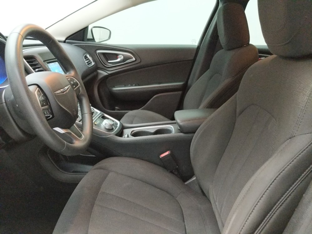 2015 Chrysler 200 - Driver Front Seat