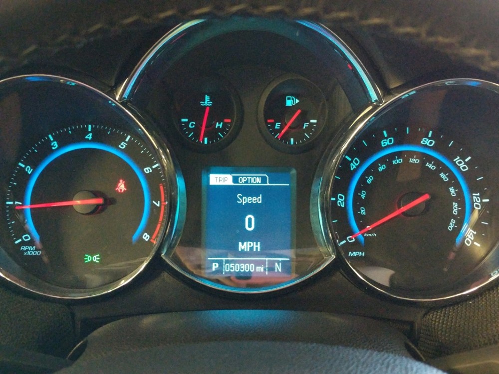 2016 Chevrolet Cruze - Odometer Close Up
