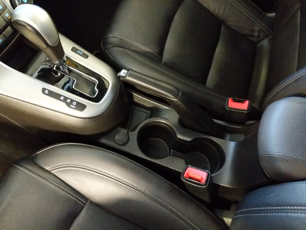 2016 Chevrolet Cruze - Center Console/Cup Holders