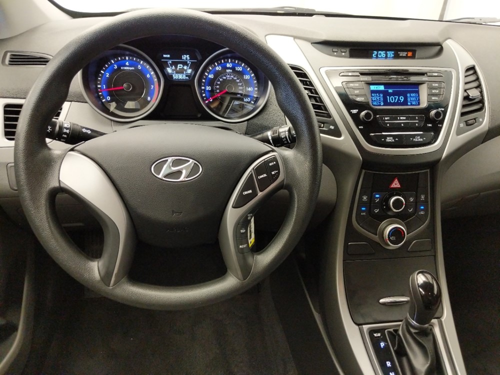 2015 Hyundai Elantra - Driver Dash
