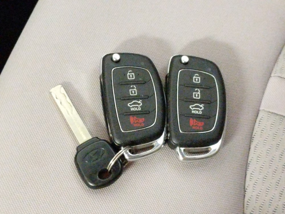 2017 Hyundai Sonata - Keys