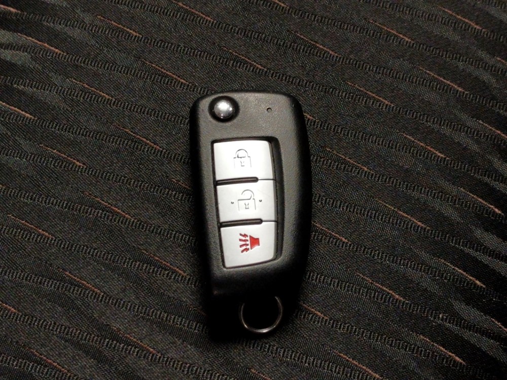 2018 Nissan Rogue - Keys