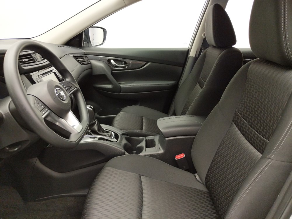 2018 Nissan Rogue - Driver Front Seat