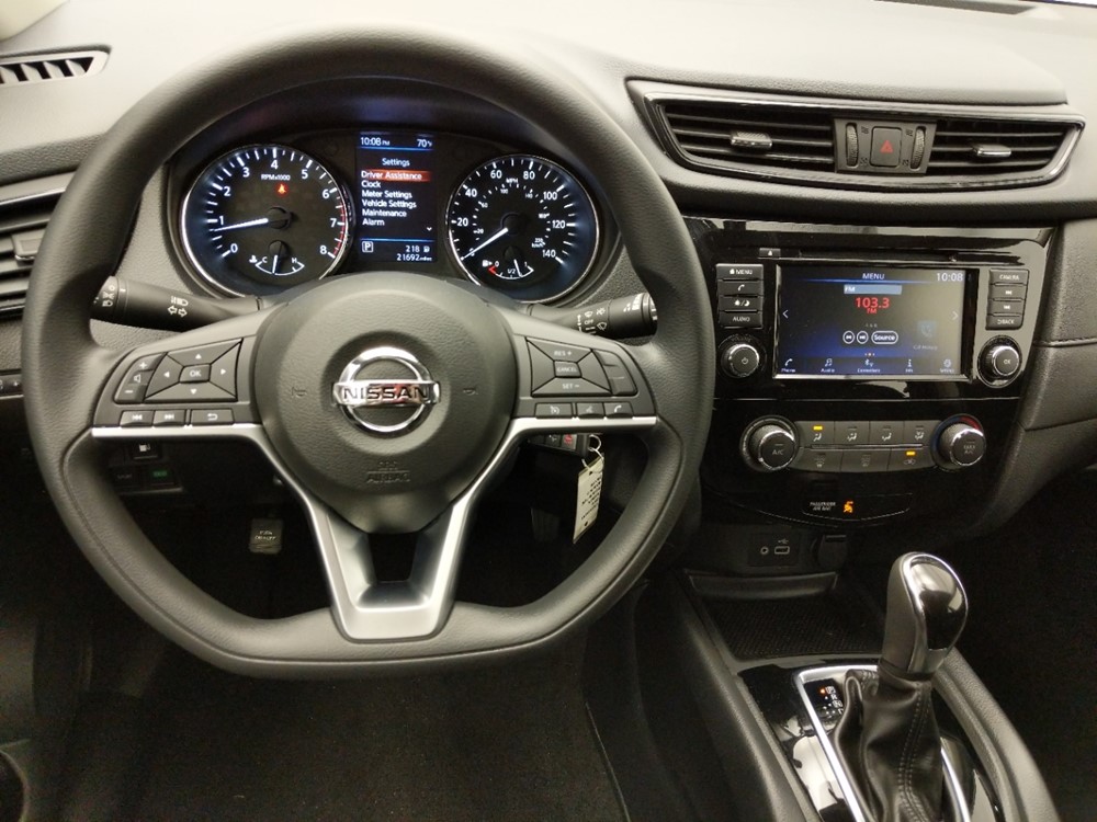 2018 Nissan Rogue - Driver Dash