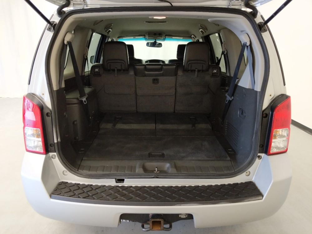 2012 Nissan Pathfinder - Trunk