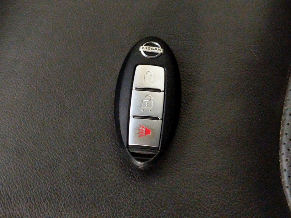 2012 Nissan Pathfinder - Keys