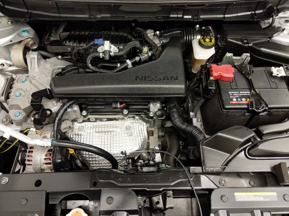 2017 Nissan Rogue - Engine
